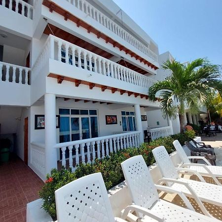 Hotel 3 Banderas Manzanillo Del Mar Cartagena Eksteriør billede